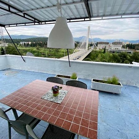포드고리차 Millennium Loft 아파트 외부 사진