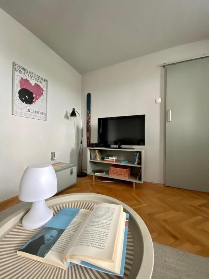 포드고리차 Millennium Loft 아파트 외부 사진